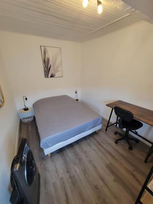 Fully Equipped Apartment 2 To 4 Beds مارسيليا المظهر الخارجي الصورة