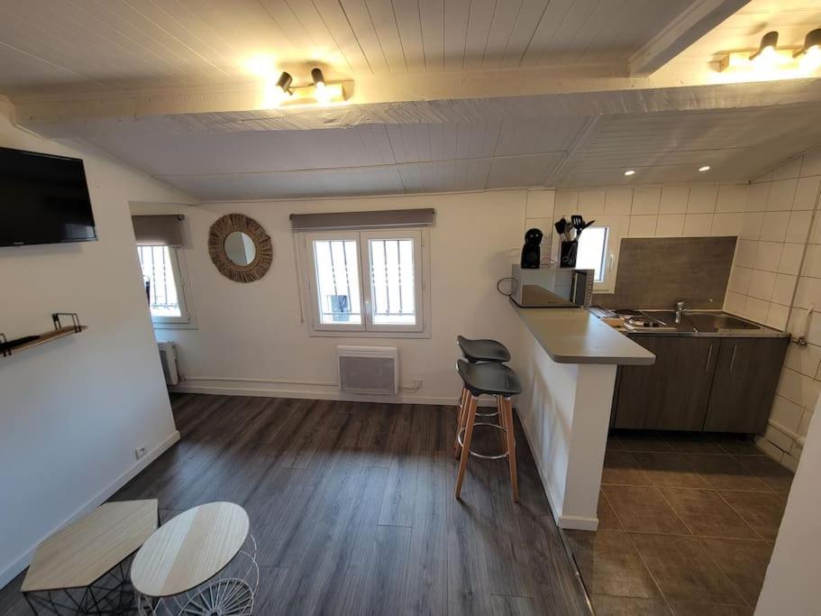 Fully Equipped Apartment 2 To 4 Beds مارسيليا المظهر الخارجي الصورة